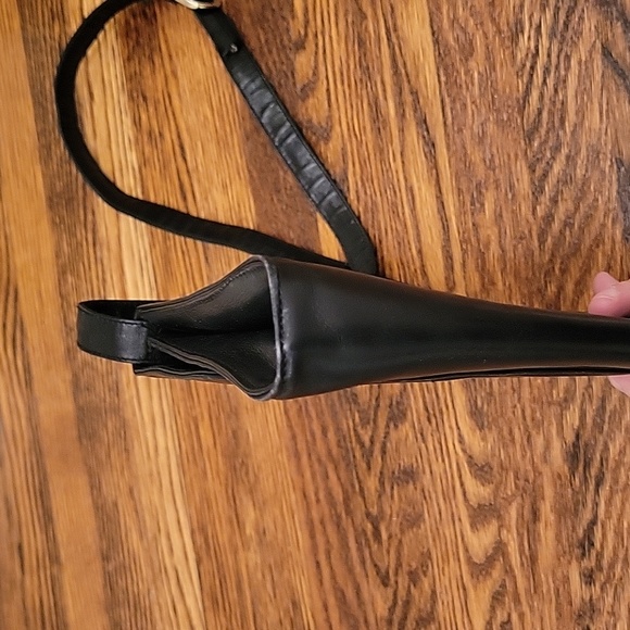 Mario Valentino Made in Italy 1970s leather crossbody - Picture 2 of 11